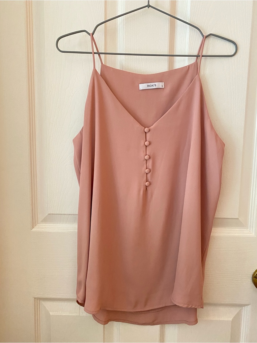 Chic camisole nude blush crepe spaghetti strap v-neck